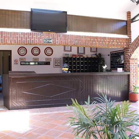 Hotel Los Sauces Villa Del Carbon Exteriör bild