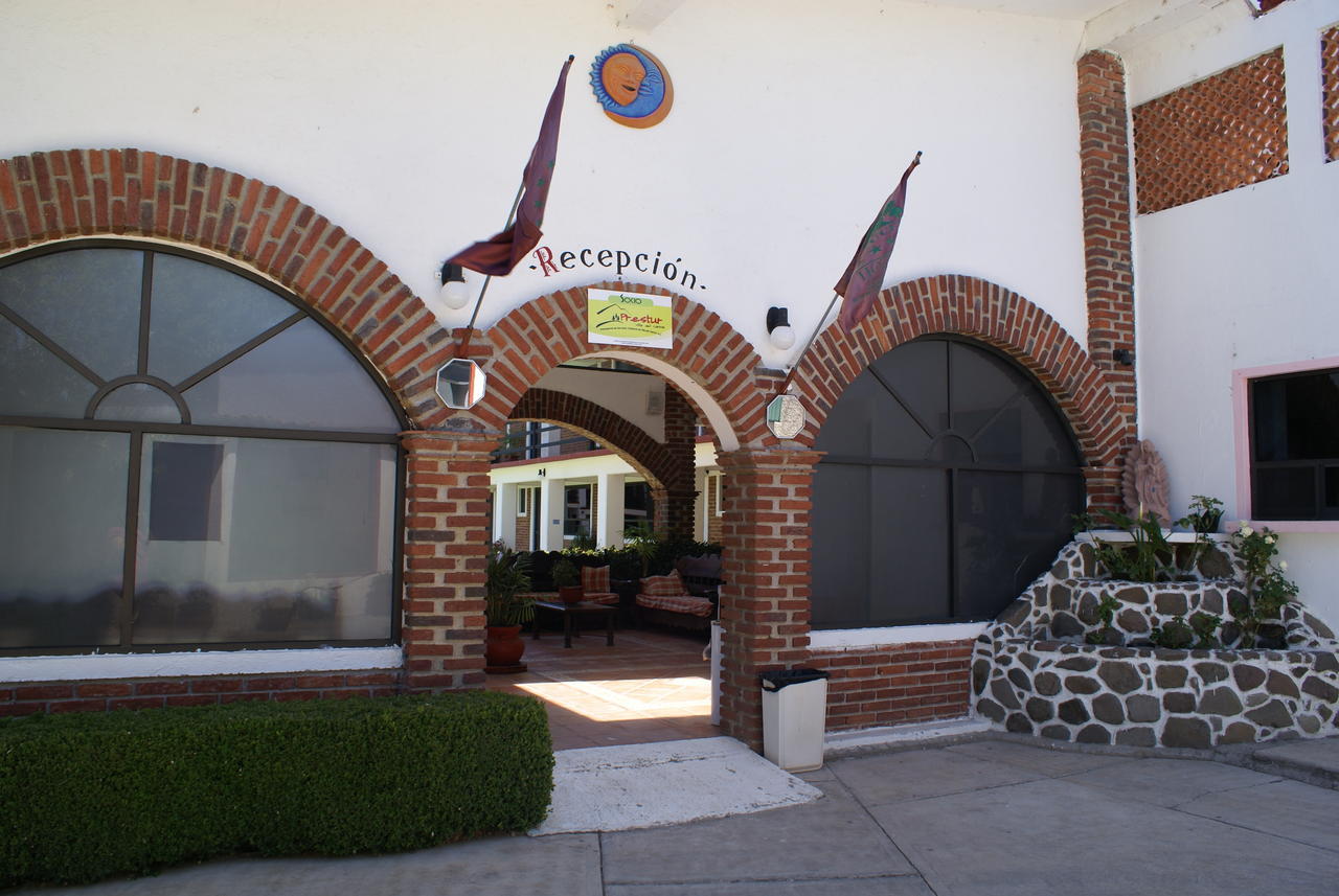 Hotel Los Sauces Villa Del Carbon Exteriör bild