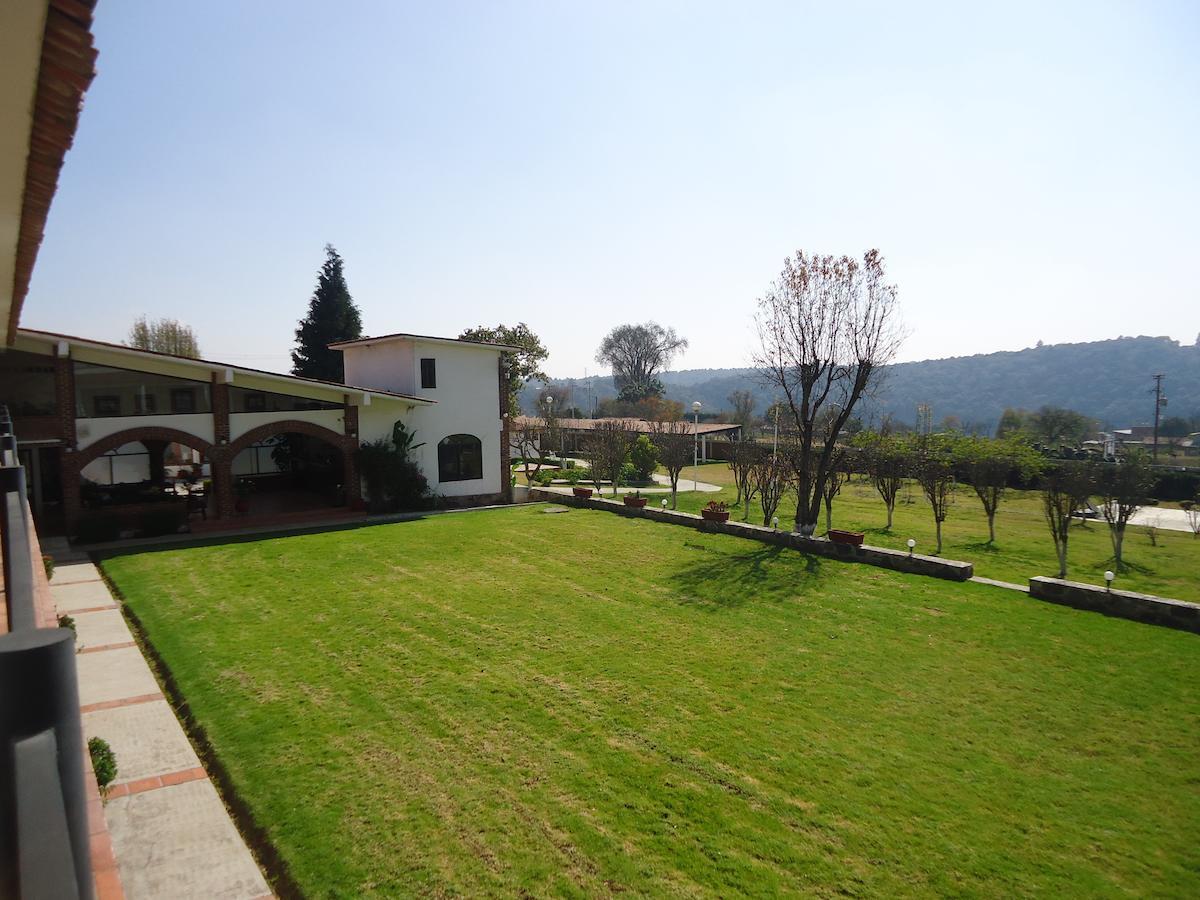 Hotel Los Sauces Villa Del Carbon Exteriör bild